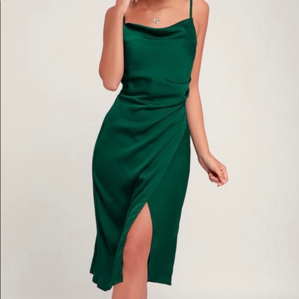 Midi Silk Green Lulu’s Dress - New without tags!